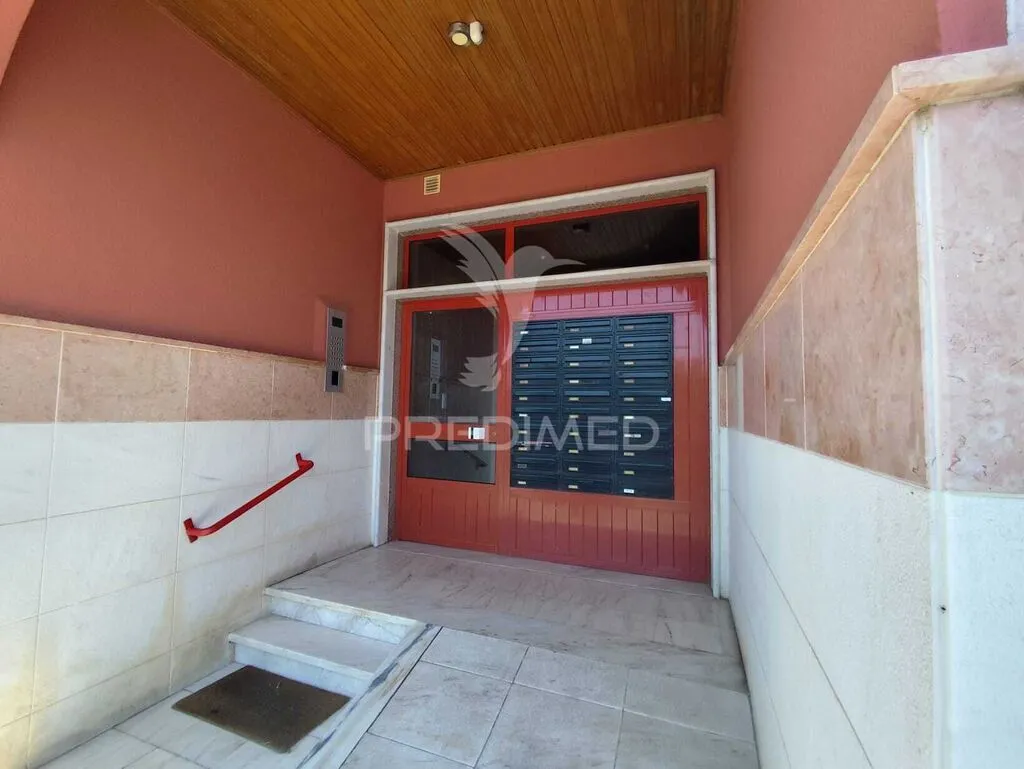apartamento-t2-venda-algueirao-mem-martins-sintra-lisboa