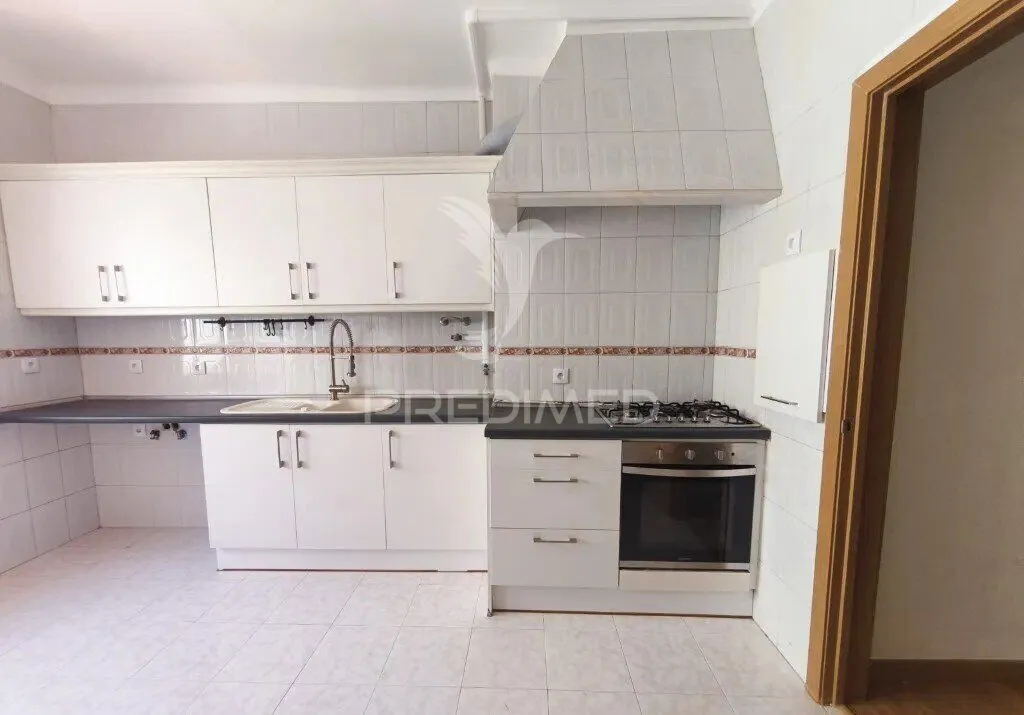 apartamento-t4-venda-rio-de-mouro-sintra-lisboa