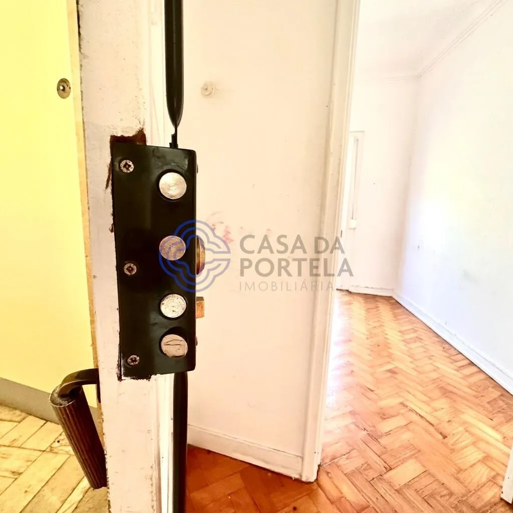 apartamento-t2-venda-sacavem-e-prior-velho-loures-lisboa