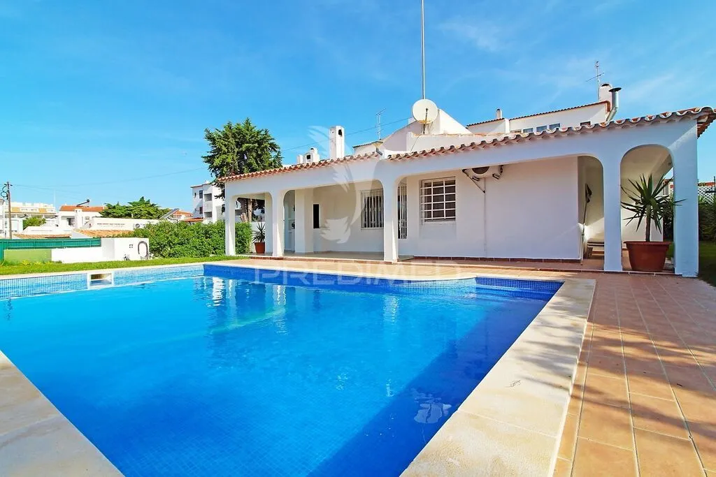 moradia-t4-venda-albufeira-e-olhos-de-agua-albufeira-faro