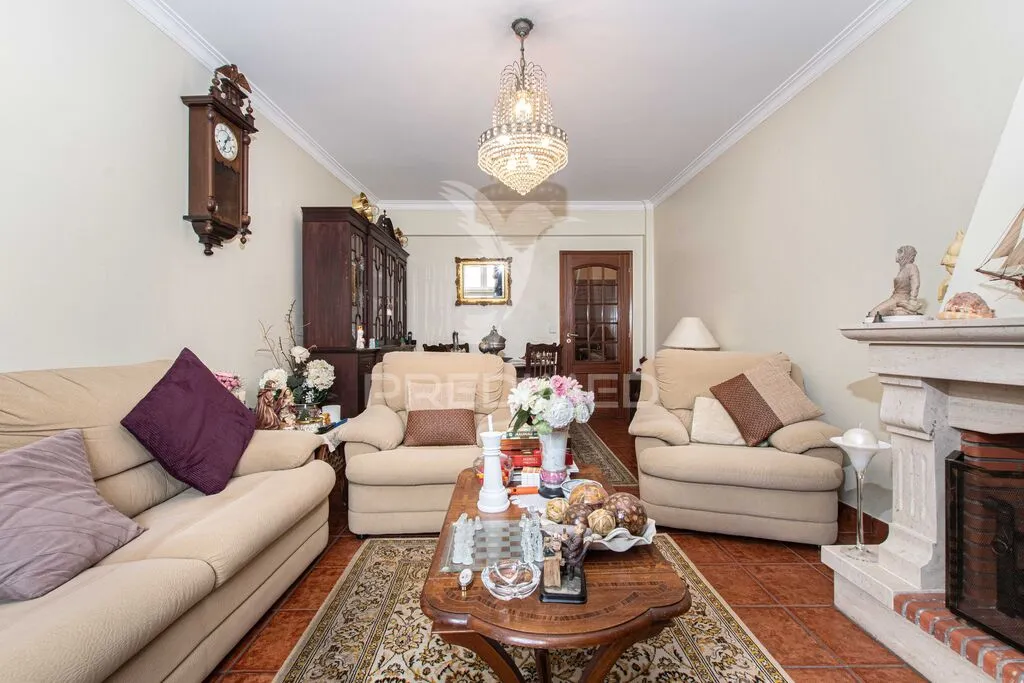 apartamento-t3-venda-vila-nova-da-rainha-azambuja-lisboa