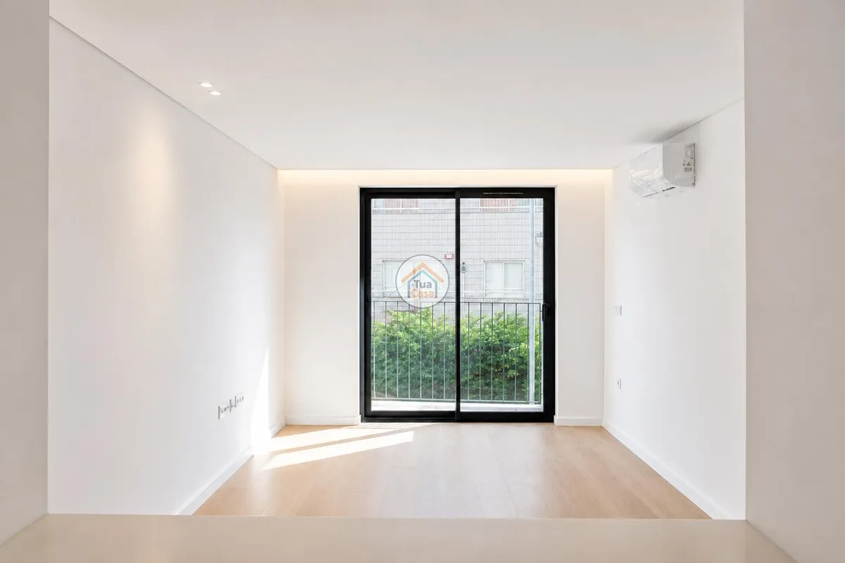 apartamento-t2-venda-mafamude-e-vilar-do-paraiso-vila-nova-de-gaia-porto
