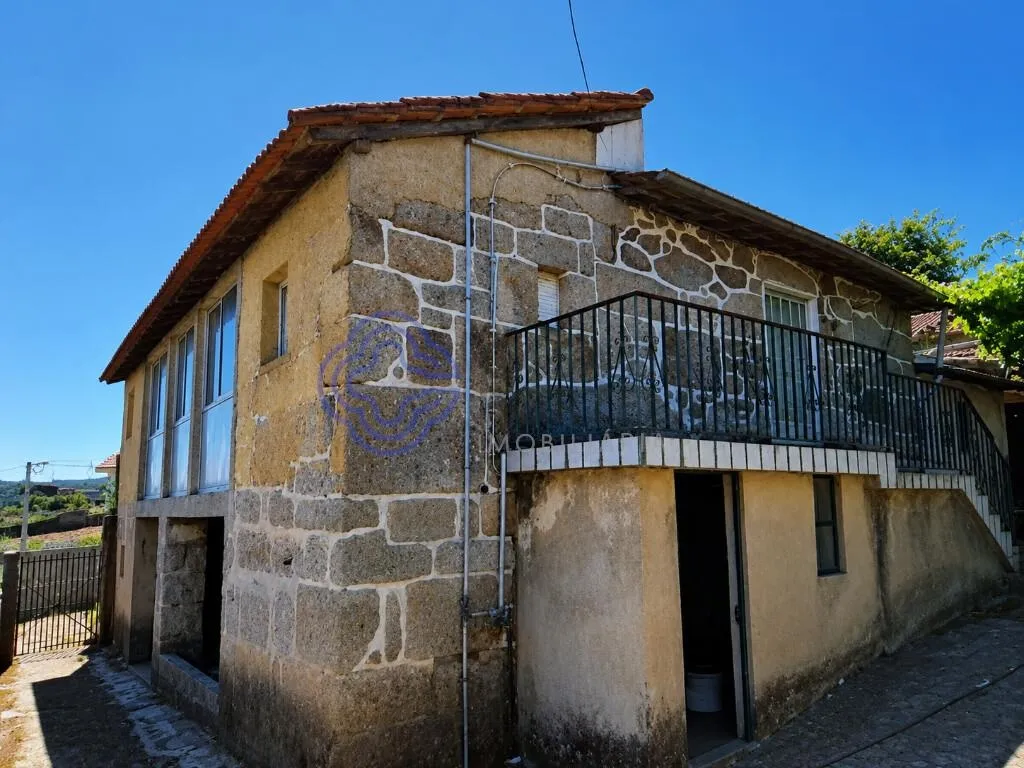 moradia-t4-venda-cernadelo-e-lousada-sao-miguel-e-santa-margarida-lousada-porto