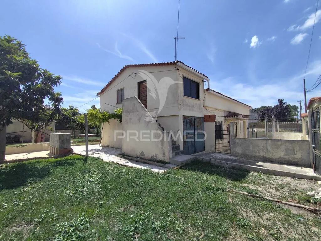moradia-t2-venda-charneca-de-caparica-e-sobreda-almada-setubal