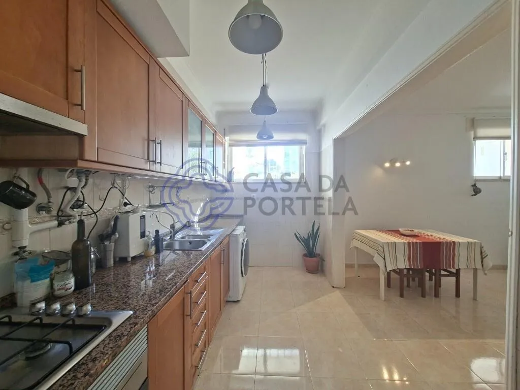 apartamento-t2-venda-algueirao-mem-martins-sintra-lisboa