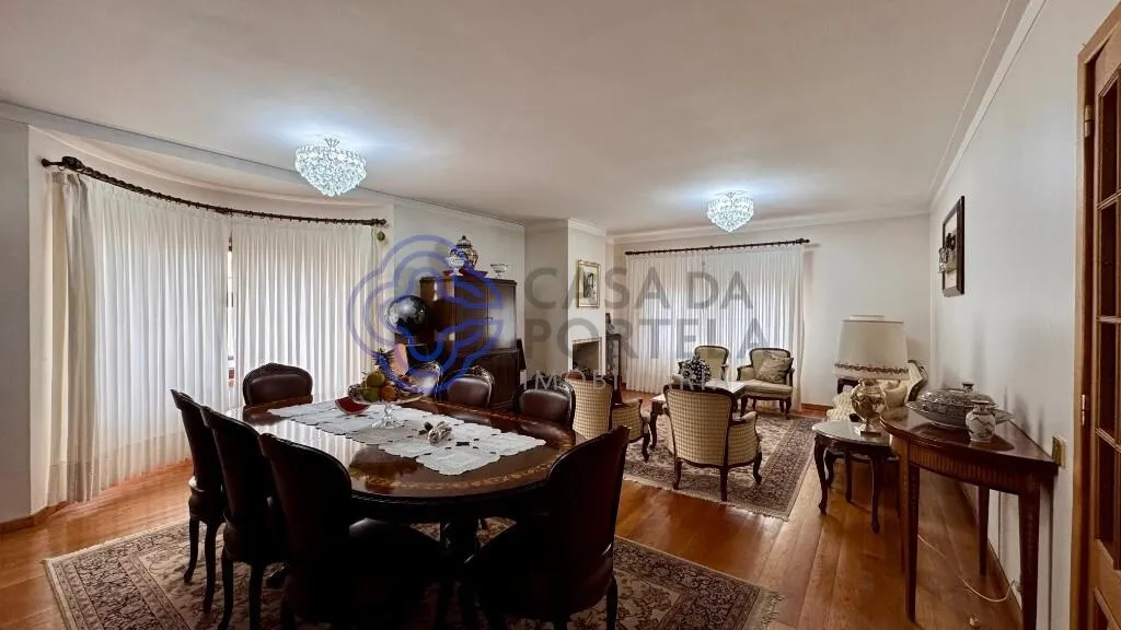 apartamento-t3-venda-mafamude-e-vilar-do-paraiso-vila-nova-de-gaia-porto
