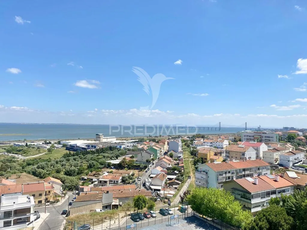 apartamento-t3-venda-santa-iria-de-azoia-sao-joao-da-talha-e-bobadela-loures-lisboa