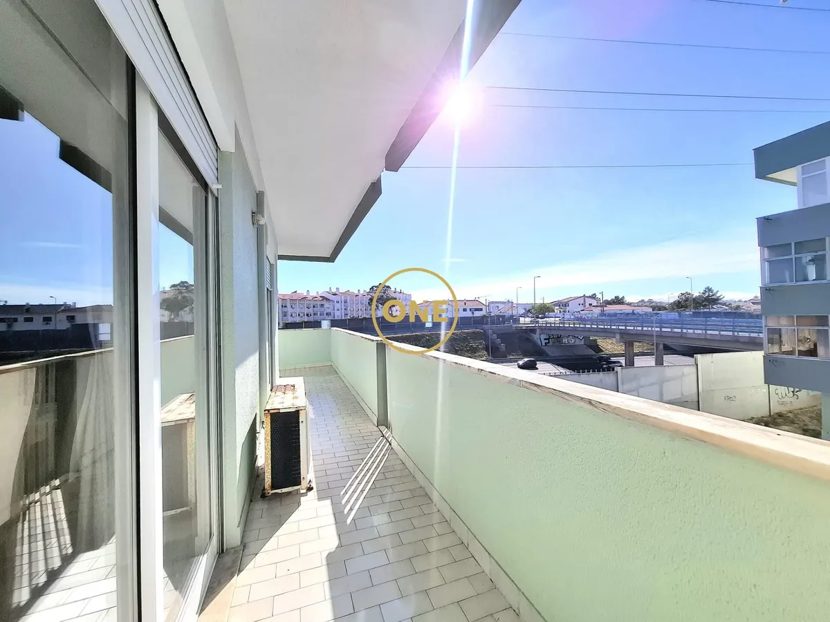 apartamento-t3-venda-charneca-de-caparica-e-sobreda-almada-setubal