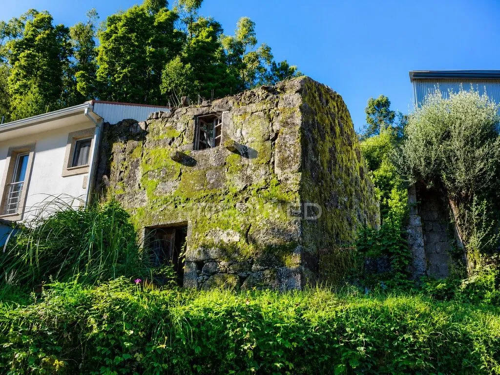 moradia-venda-valdreu-vila-verde-braga