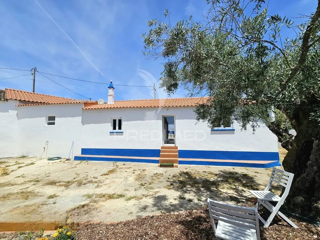 moradia-t2-venda-almodovar-e-graca-dos-padroes-almodovar-beja