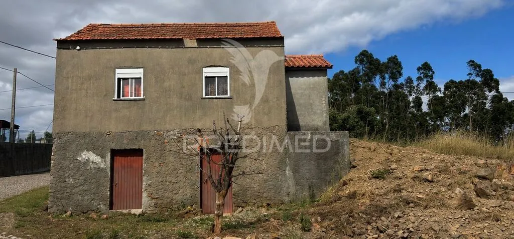 moradia-t2-venda-arega-figueiro-dos-vinhos-leiria