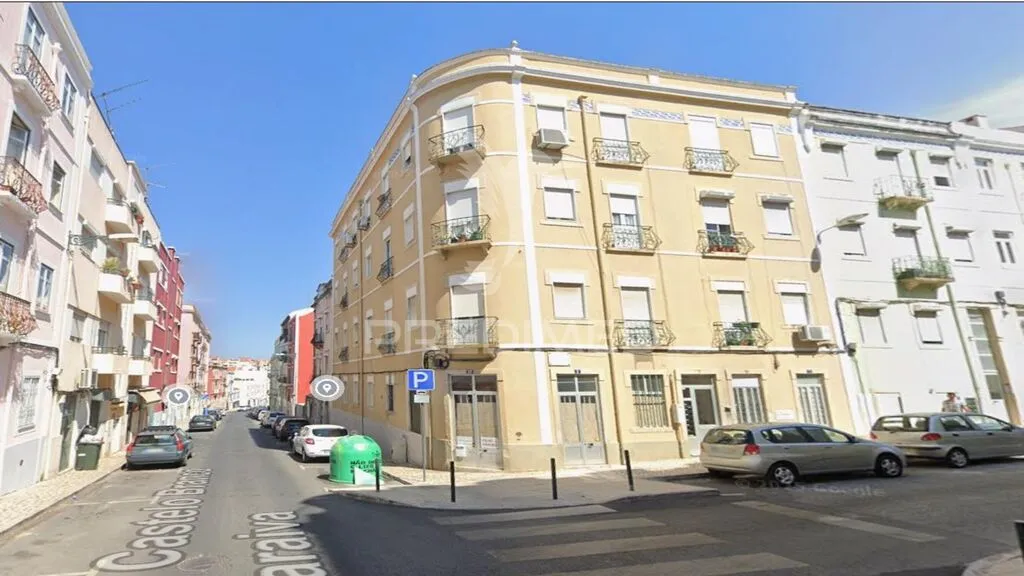 apartamento-t5-venda-penha-de-franca-lisboa