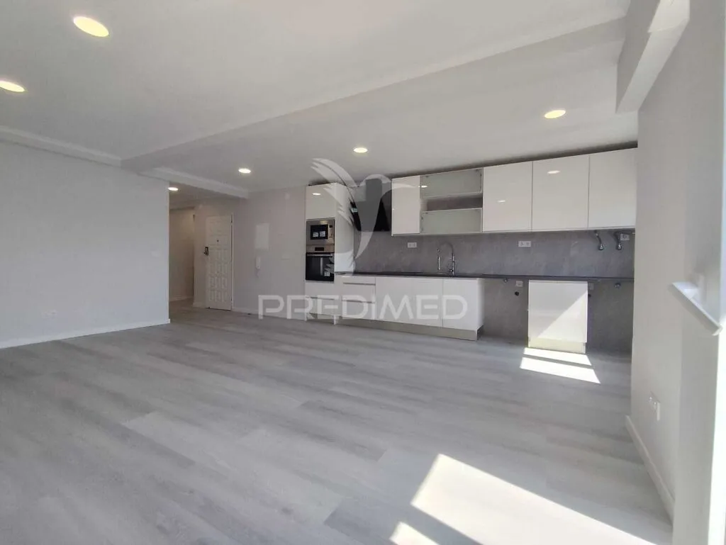 apartamento-t4-venda-amora-seixal-setubal