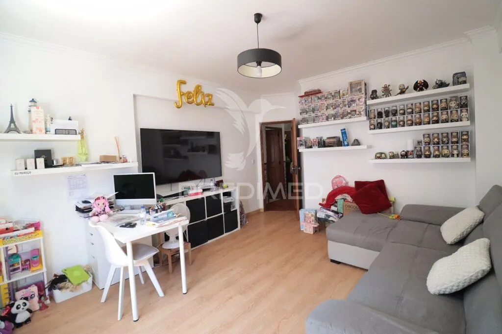 apartamento-t2-venda-santa-iria-de-azoia-sao-joao-da-talha-e-bobadela-loures-lisboa