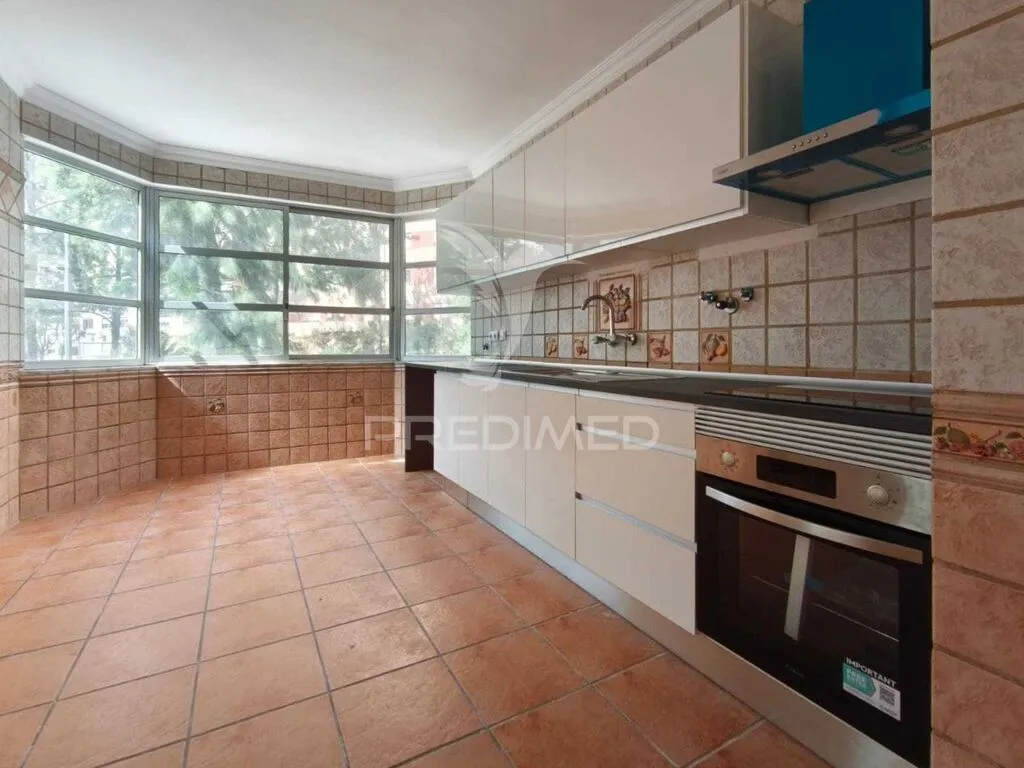 apartamento-t2-venda-algueirao-mem-martins-sintra-lisboa