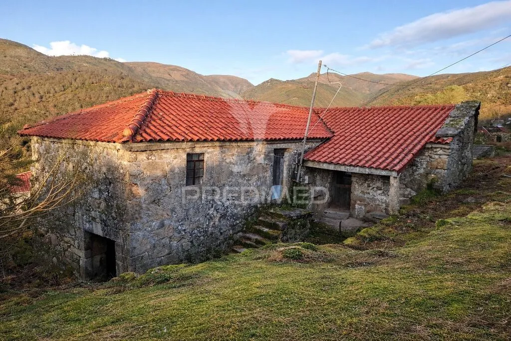 moradia-t2-venda-cabreiro-arcos-de-valdevez-viana-do-castelo