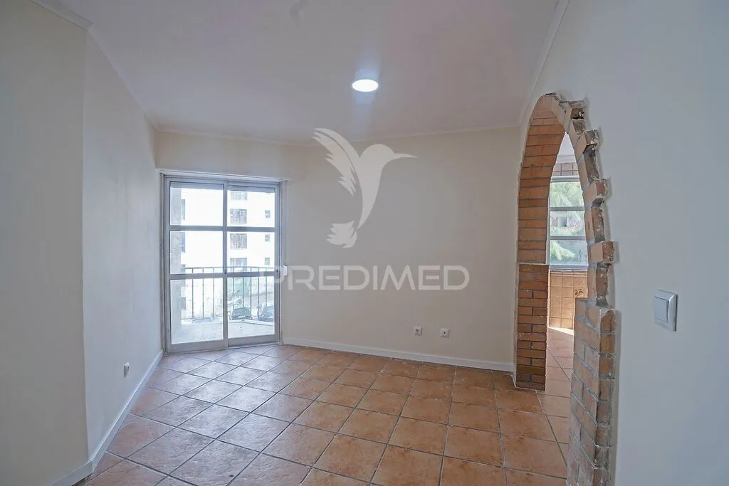 apartamento-t2-venda-algueirao-mem-martins-sintra-lisboa