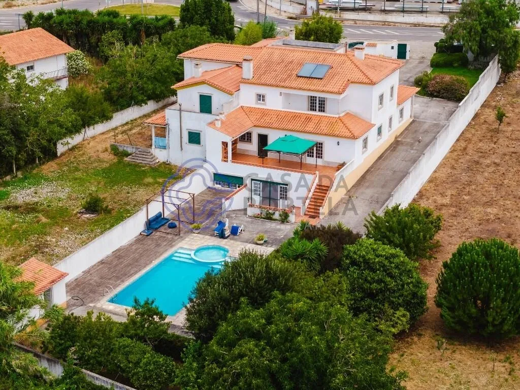 moradia-t4-venda-amoreira-obidos-leiria