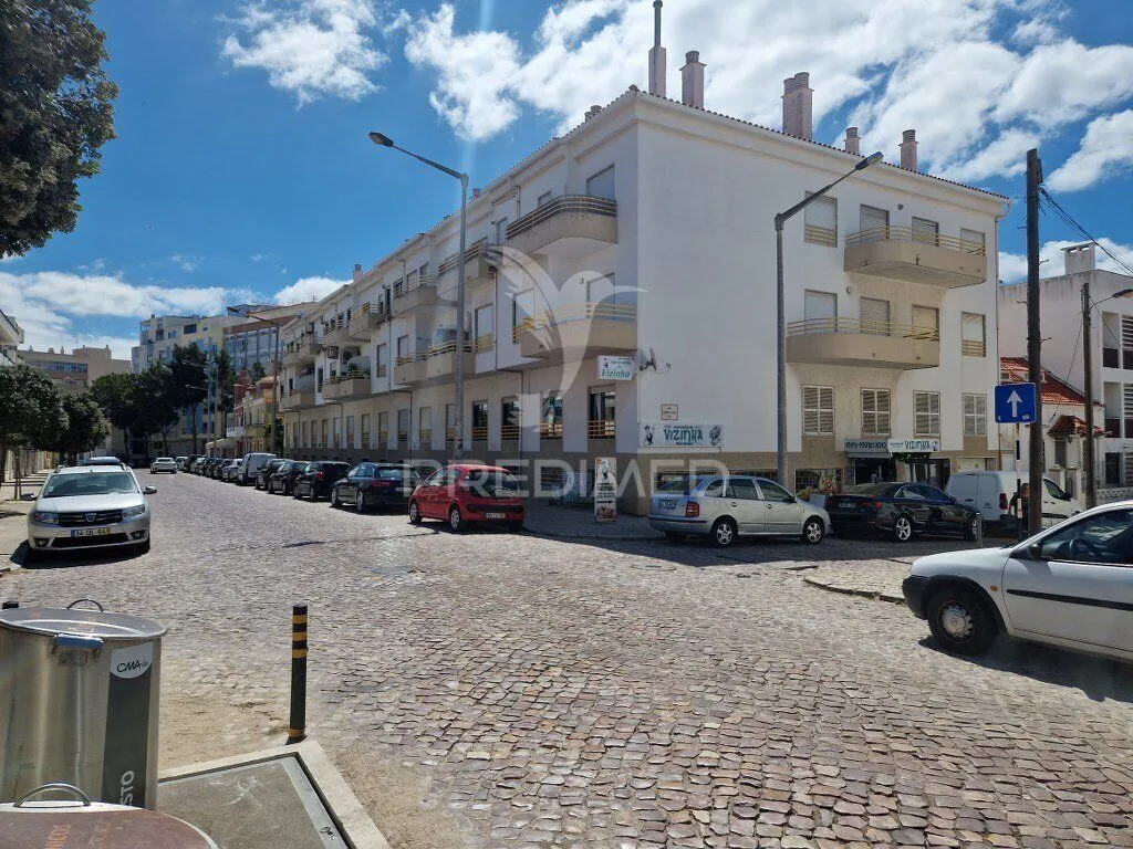 apartamento-t3-venda-costa-de-caparica-almada-setubal