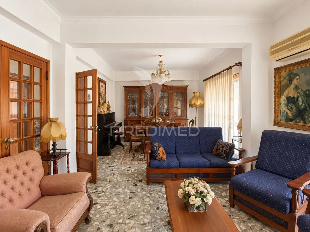 apartamento-t4-venda-montijo-e-afonsoeiro-montijo-setubal