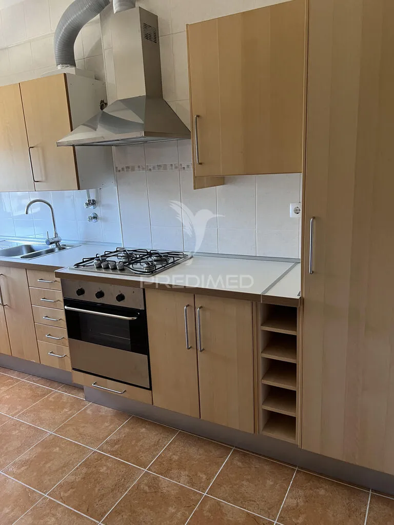 apartamento-t2-venda-mina-de-agua-amadora-lisboa