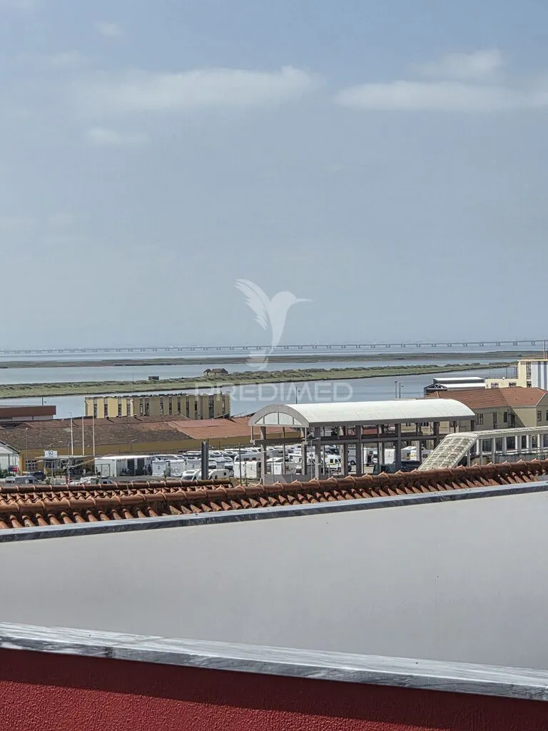 moradia-t4-venda-povoa-de-santa-iria-e-forte-da-casa-vila-franca-de-xira-lisboa
