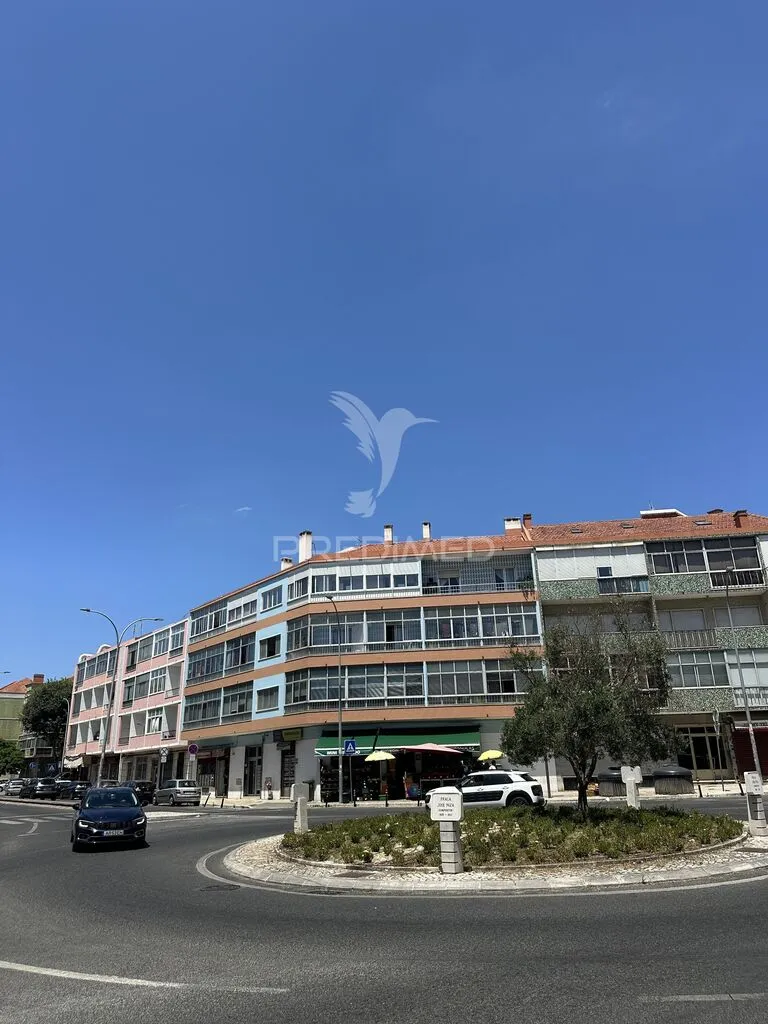 apartamento-t3-venda-mina-de-agua-amadora-lisboa