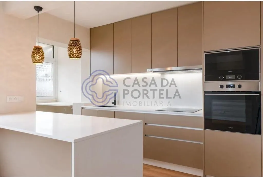apartamento-t4-venda-ramalde-porto