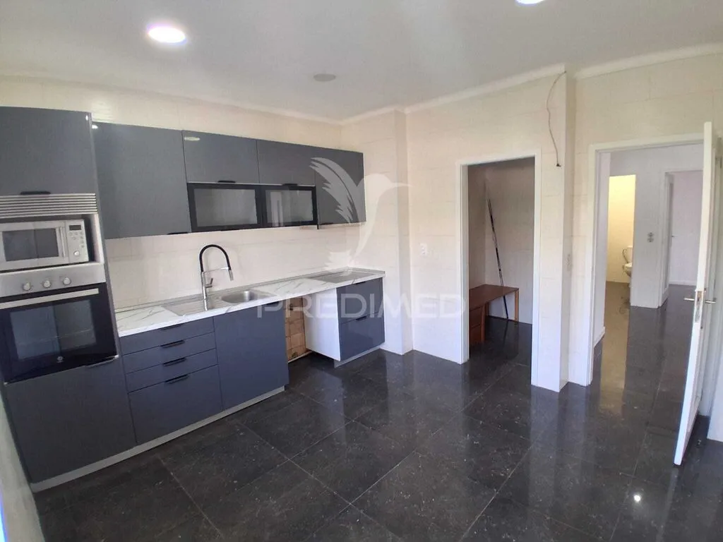 apartamento-t3-venda-fanzeres-e-sao-pedro-da-cova-gondomar-porto