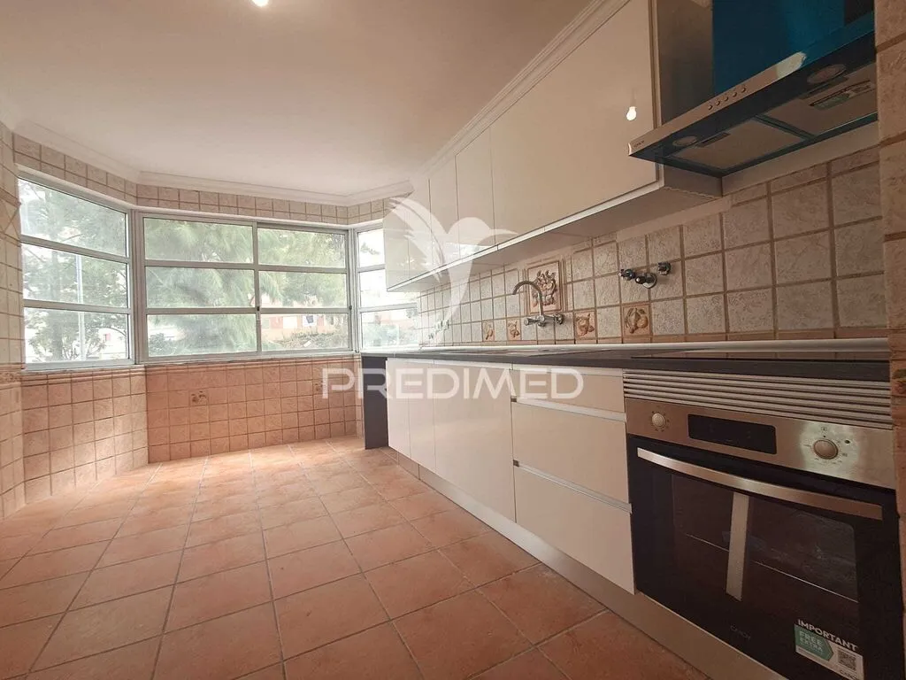 apartamento-t2-venda-algueirao-mem-martins-sintra-lisboa