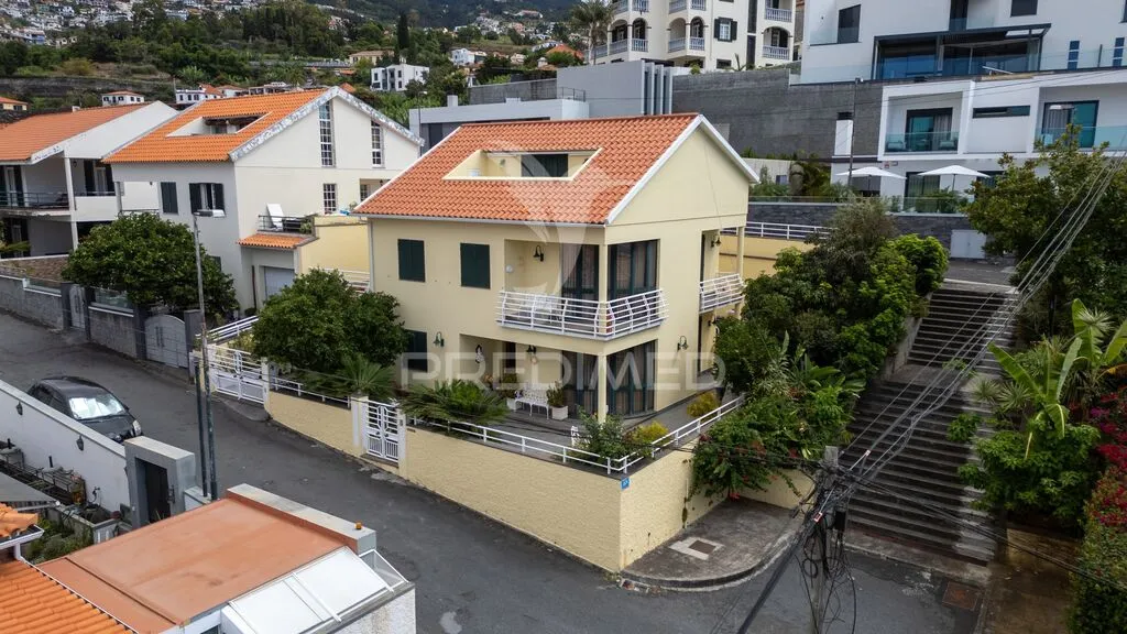 moradia-t3-venda-funchal-ilha-da-madeira