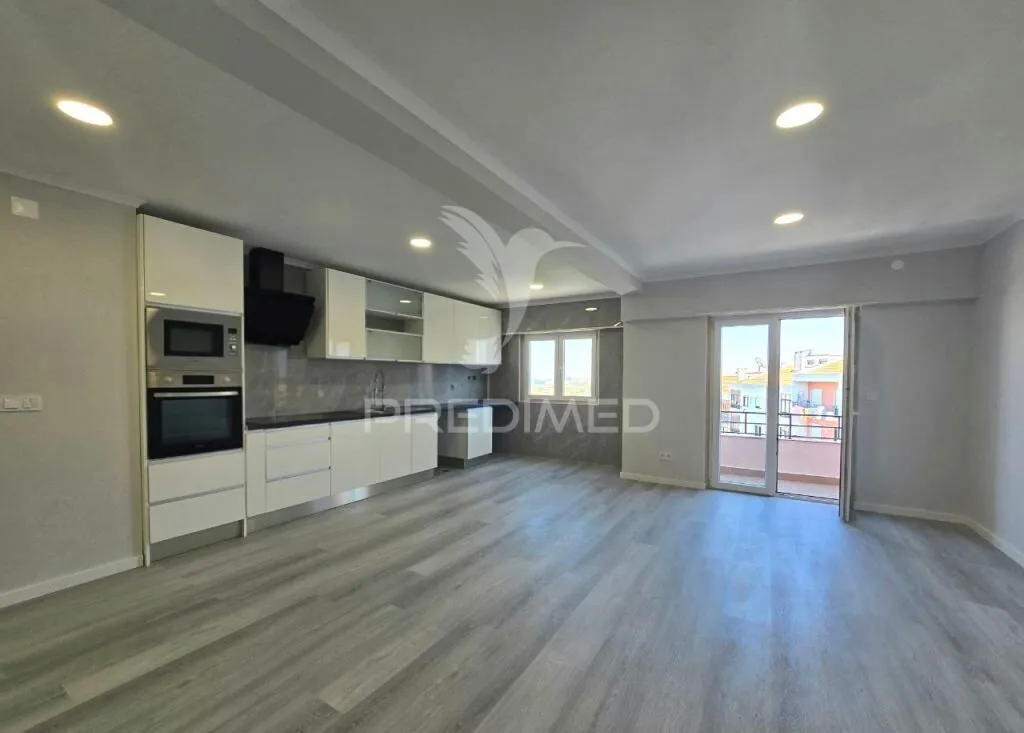 apartamento-t4-venda-amora-seixal-setubal