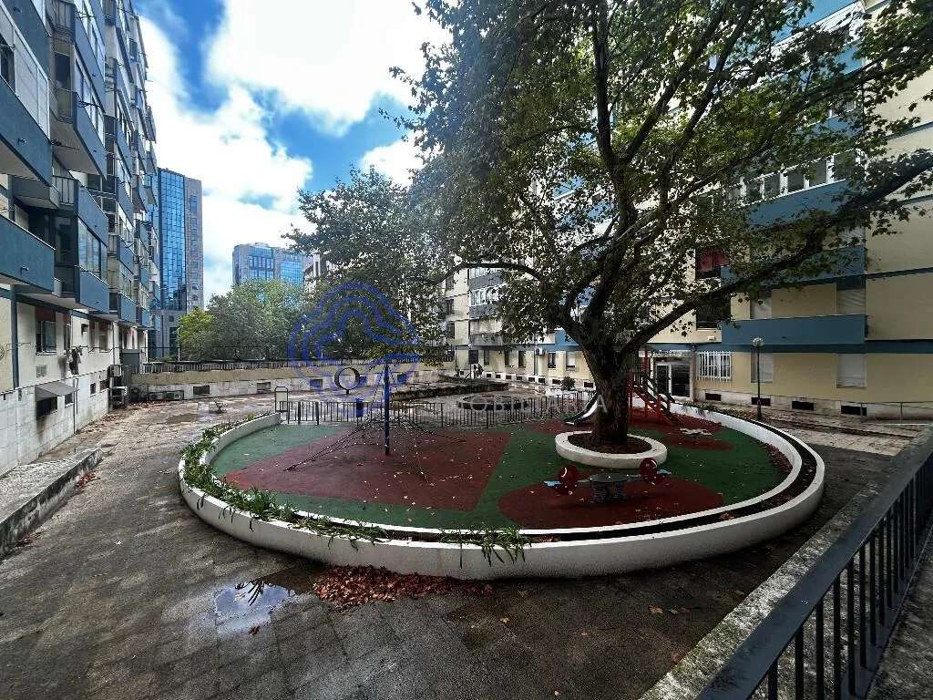 apartamento-t3-venda-sao-domingos-de-benfica-lisboa