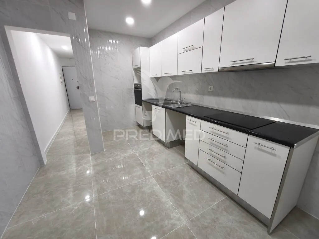 apartamento-t1-venda-baixa-da-banheira-e-vale-da-amoreira-moita-setubal