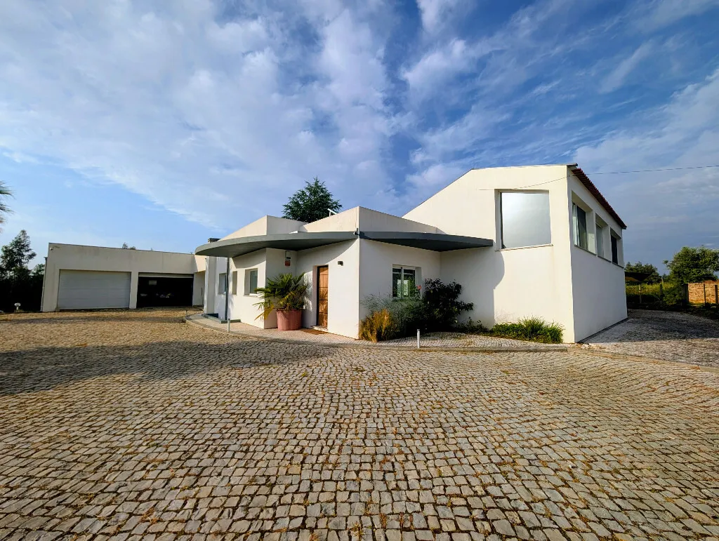 moradia-t4-venda-friumes-e-paradela-penacova-coimbra