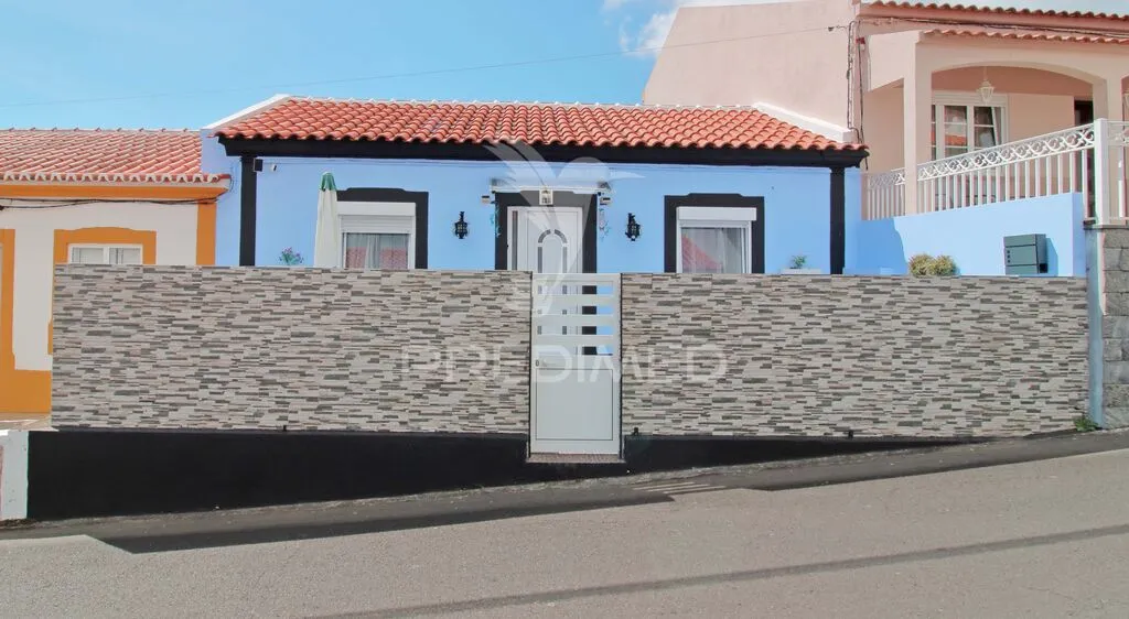 moradia-t2-venda-sao-bento-angra-do-heroismo-ilha-terceira