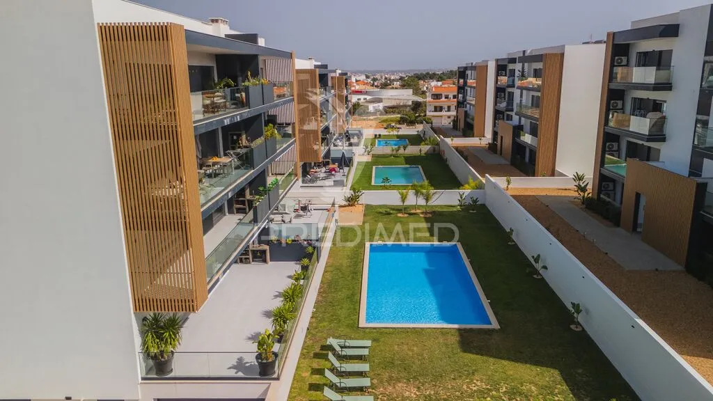 apartamento-t3-venda-alvor-portimao-faro