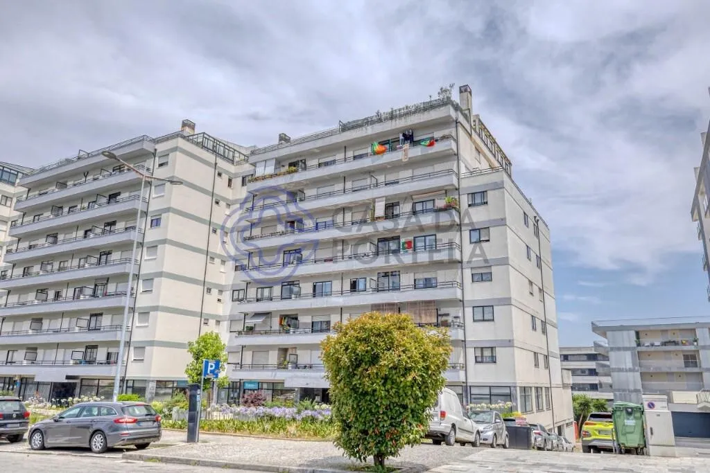 apartamento-t3-venda-mafamude-e-vilar-do-paraiso-vila-nova-de-gaia-porto