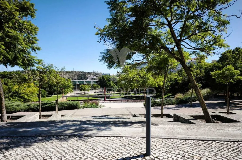 apartamento-t2-venda-odivelas-lisboa