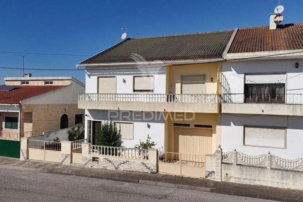 moradia-t3-venda-vila-nova-da-barquinha-santarem