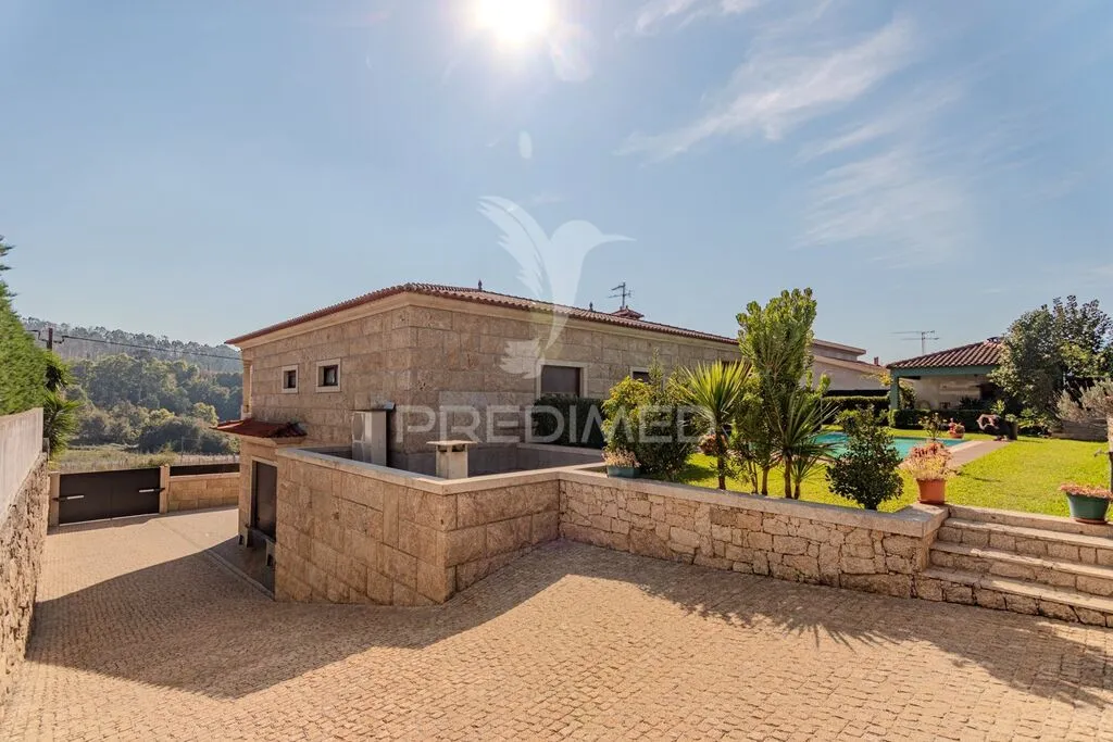 moradia-t4-venda-felgueiras-porto