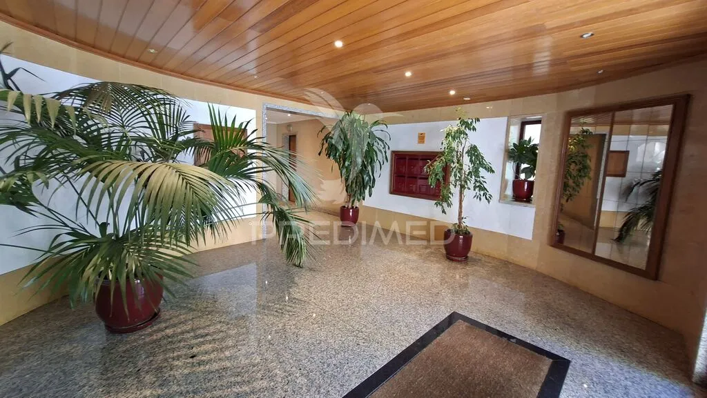 apartamento-t4-venda-odivelas-lisboa
