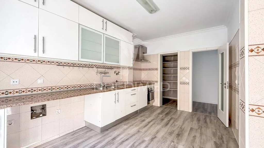 apartamento-t3-venda-quinta-do-conde-sesimbra-setubal