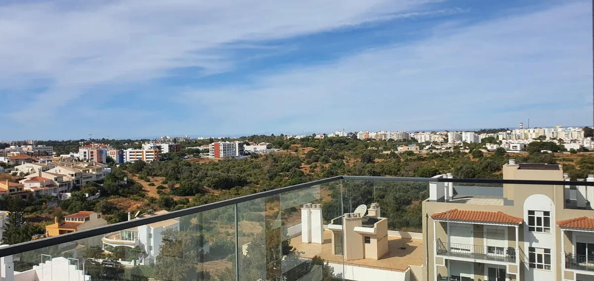 apartamento-t4-venda-portimao-faro