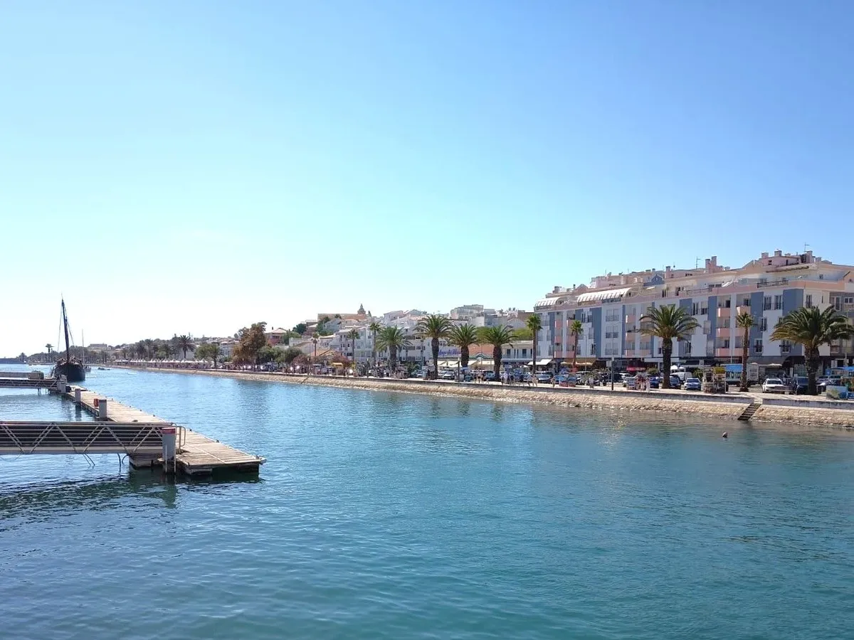 apartamento-t3-venda-odiaxere-lagos-faro