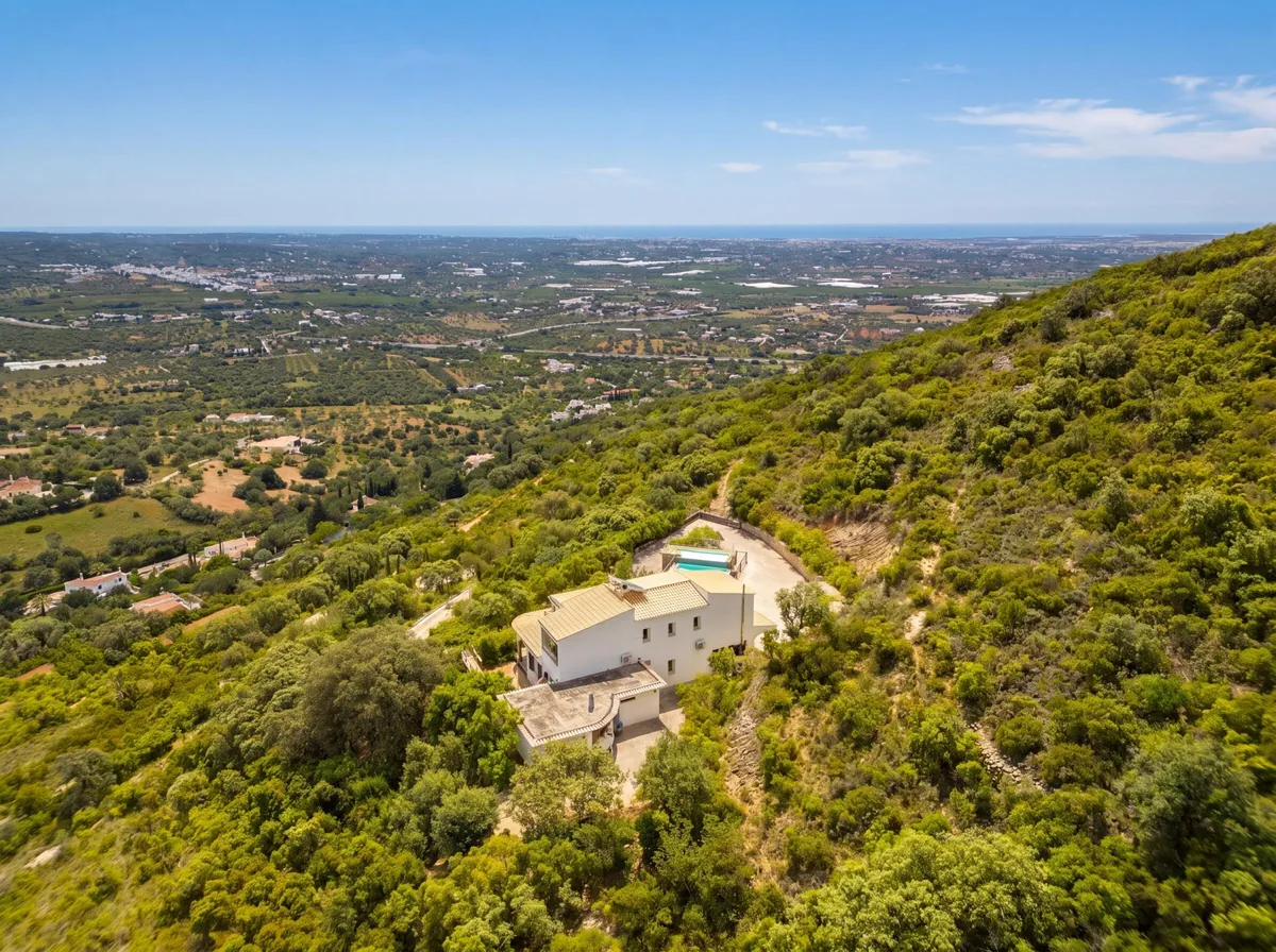 moradia-t3-venda-estoi-faro