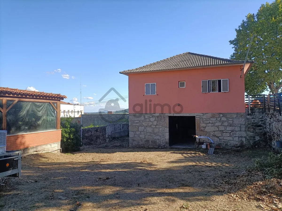 moradia-t3-venda-alijo-vila-real