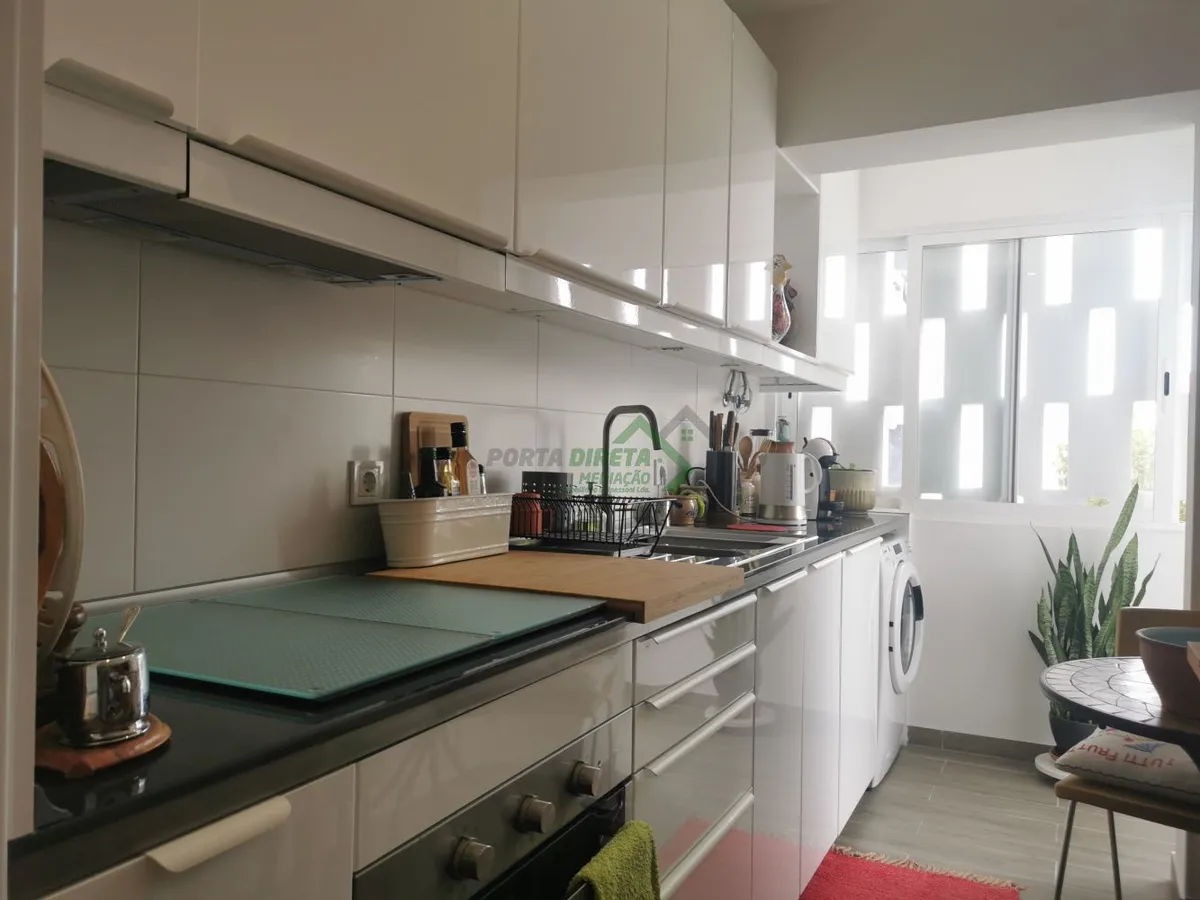 apartamento-t2-venda-s-juliao-n-s-da-anunciada-e-s-maria-da-graca-setubal