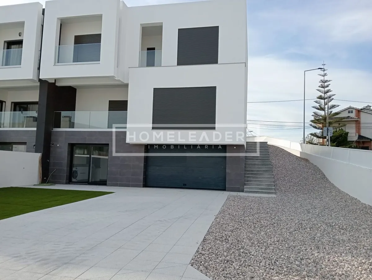 moradia-t4-venda-corroios-seixal-setubal