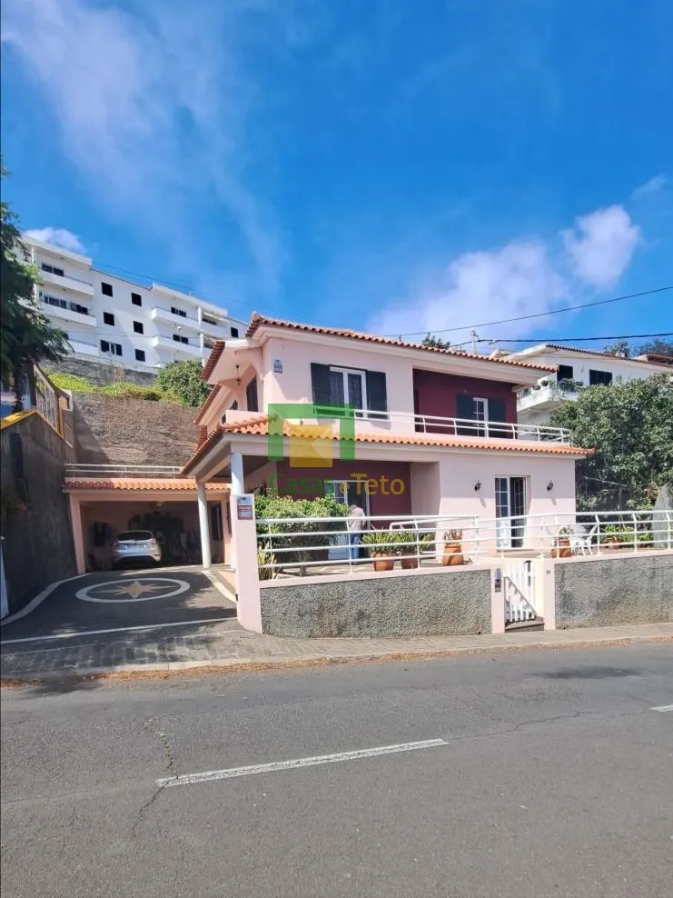 moradia-t3-venda-santa-cruz-madeira